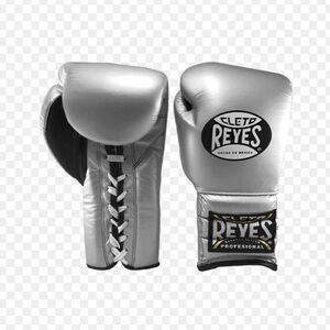Cleto Reyes Lace-Up Training Boxing Gloves Sliver 16oz